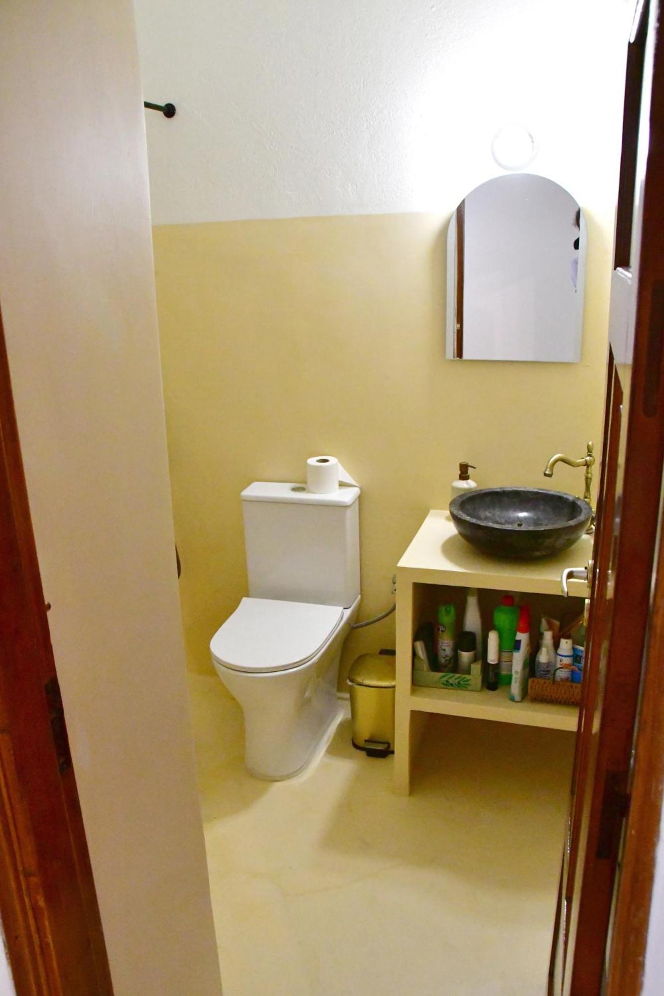 Αρχοντικό Σπίτι Στην Αίγινα Apartment ภายนอก รูปภาพ